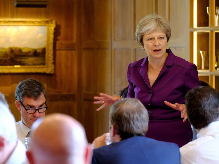 Theresa May&#39;s cabinet agreed on a Brexit plan