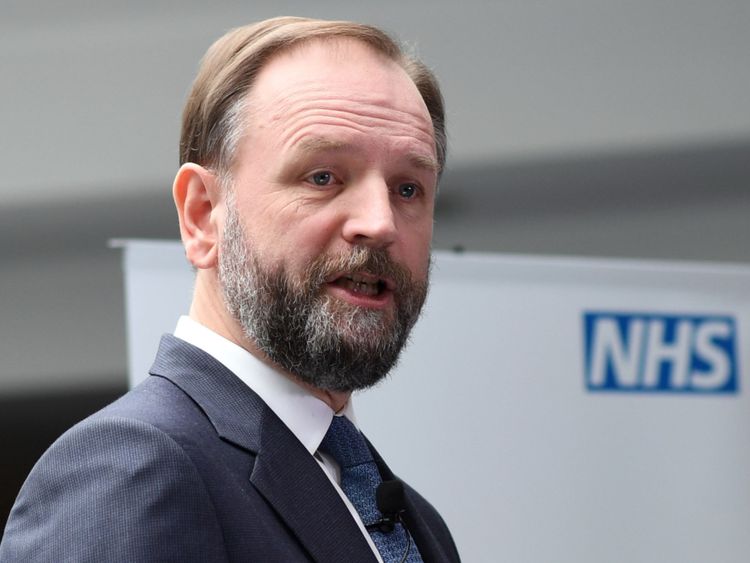 NHS England&#39;s chief executive Simon Stevens address staff during the launch of the Next Steps on the NHS Five Year Forward View at Aldershot Centre for Health. PRESS ASSOCIATION Photo. Picture date: Friday March 31, 2017. See PA story HEALTH NHS. Photo credit should read: Stefan Rousseau/PA Wire