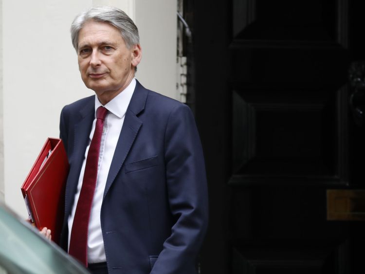 Britain&#39;s Chancellor of the Exchequer Philip Hammond leaves 11 Downing street in London on July 18, 2018. (Photo by Tolga AKMEN / AFP) (Photo credit should read TOLGA AKMEN/AFP/Getty Images)
