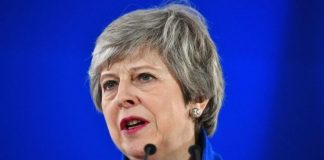 Theresa May slams 'incomprehensible' travel restrictions despite vaccine success